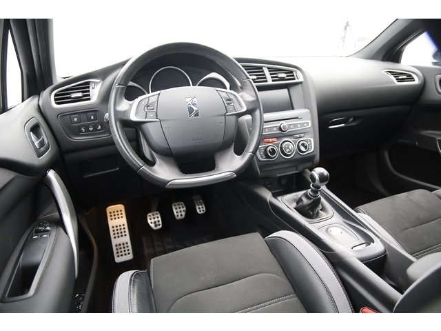DS DS 4 - Photo 14