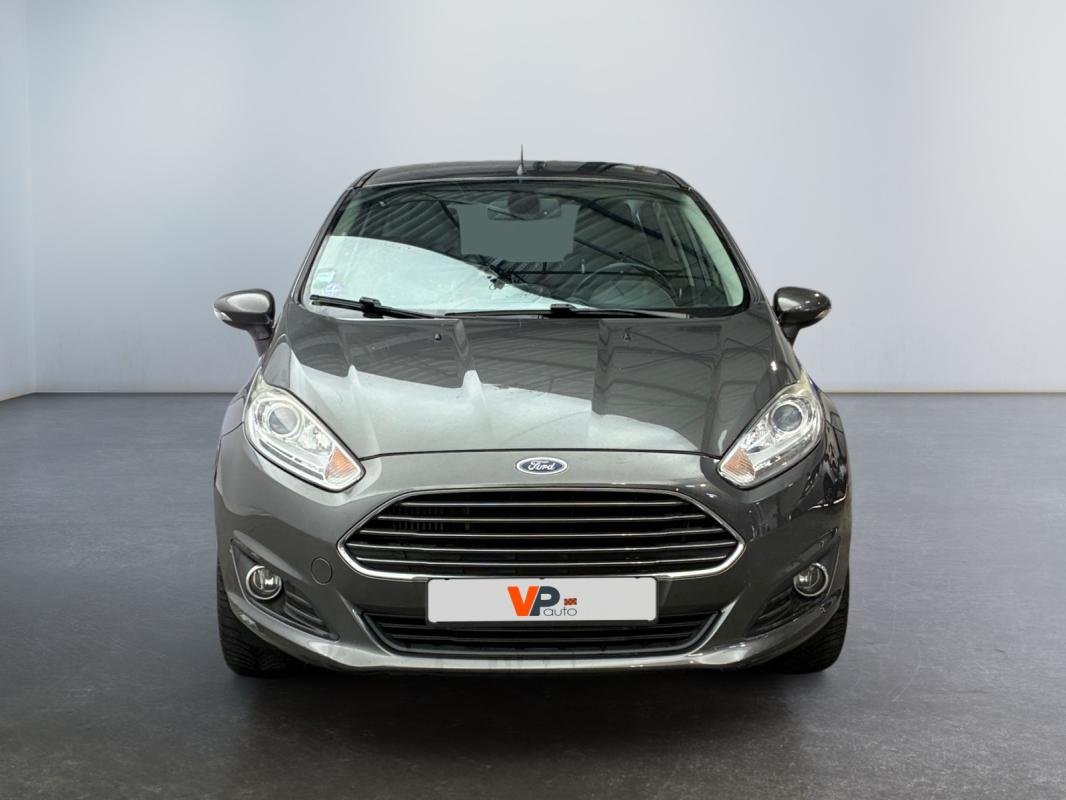 Ford Fiesta - Photo 8