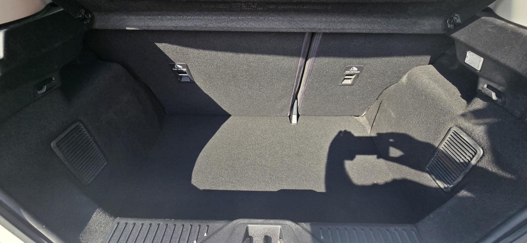 Ford Fiesta - Photo 8