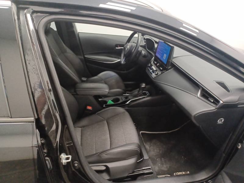 Toyota Corolla - Photo 12