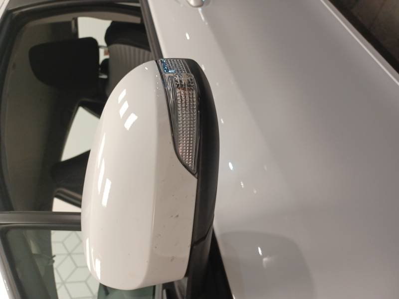 Toyota Yaris - Photo 16