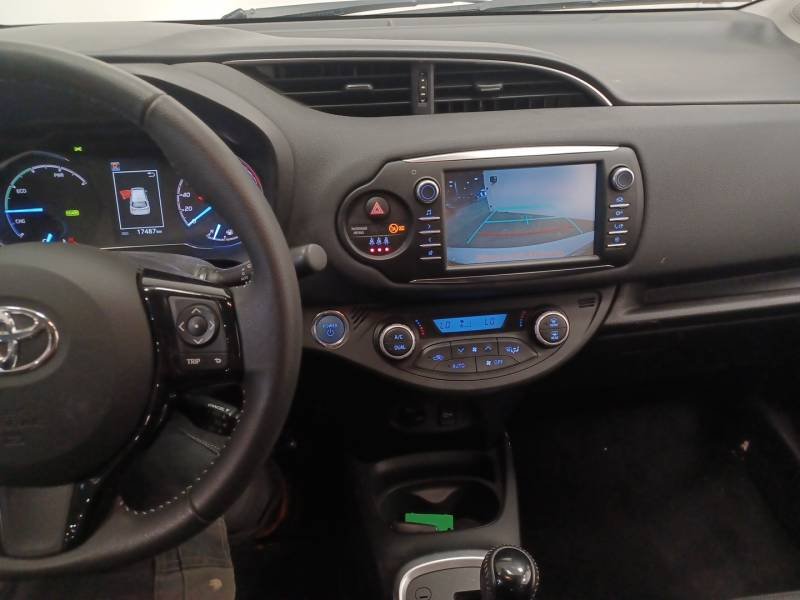 Toyota Yaris - Photo 25