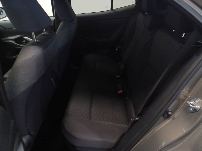 Toyota Yaris - Photo 13