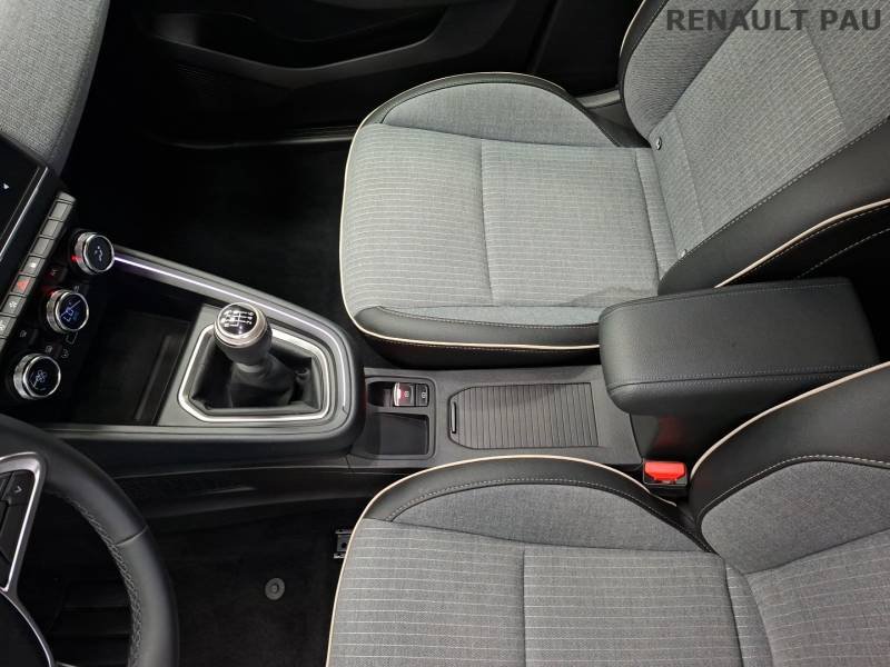 Renault Clio - Photo 27