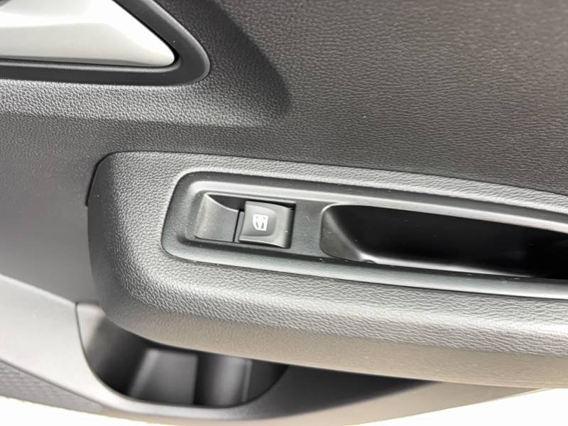Dacia Sandero - Photo 24