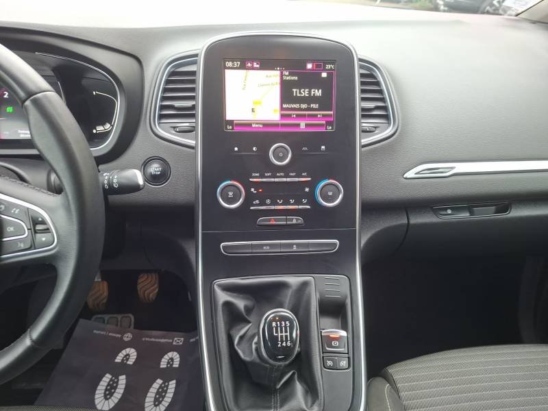 Renault Grand Scénic - Photo 12