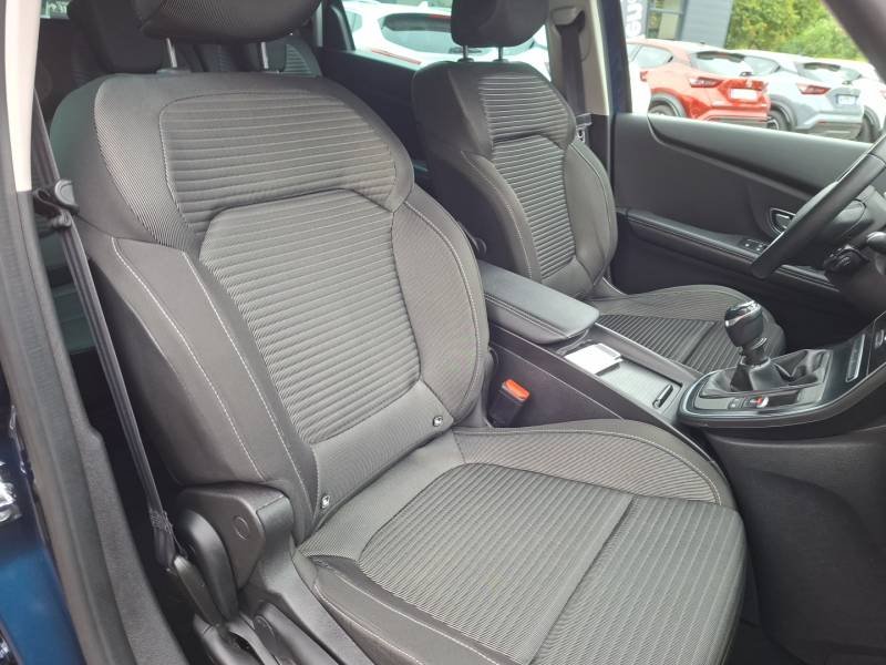 Renault Grand Scénic - Photo 21