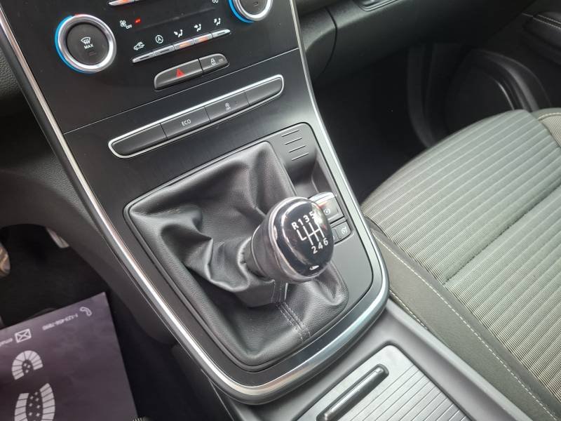 Renault Grand Scénic - Photo 37