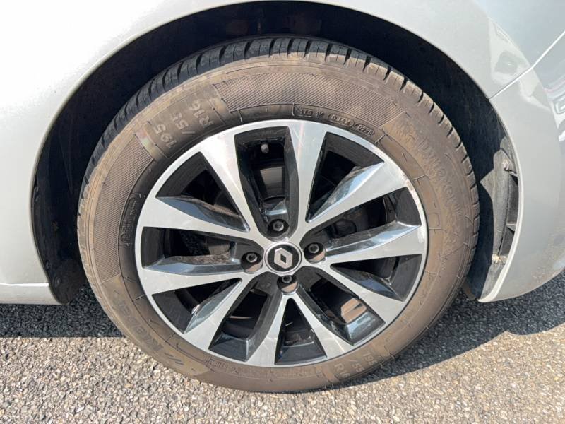 Renault Clio - Photo 21