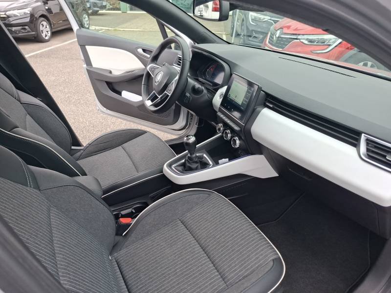 Renault Clio - Photo 12