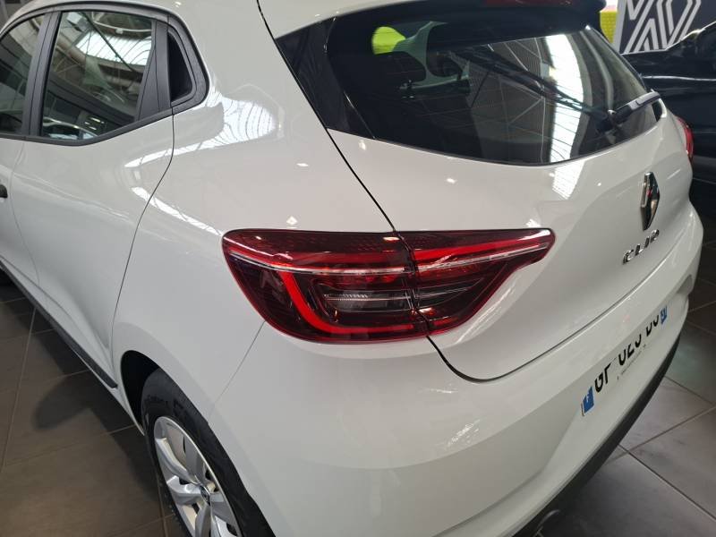 Renault Clio - Photo 21