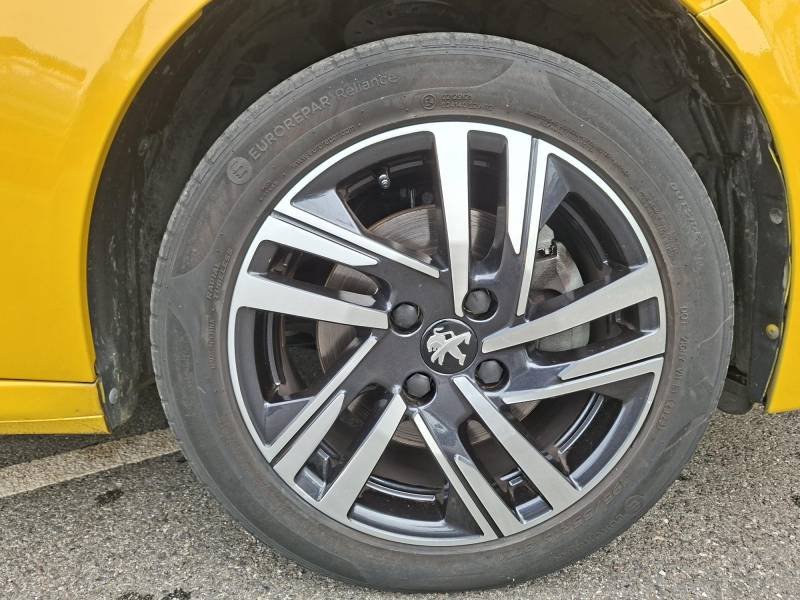 Peugeot 208 - Photo 15