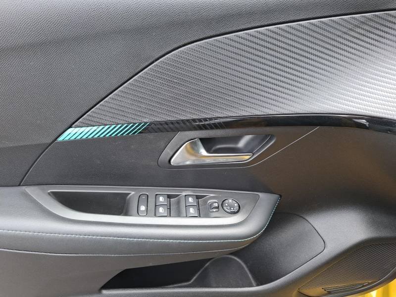 Peugeot 208 - Photo 21