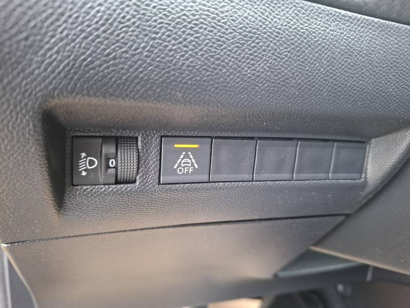 Peugeot 208 - Photo 22