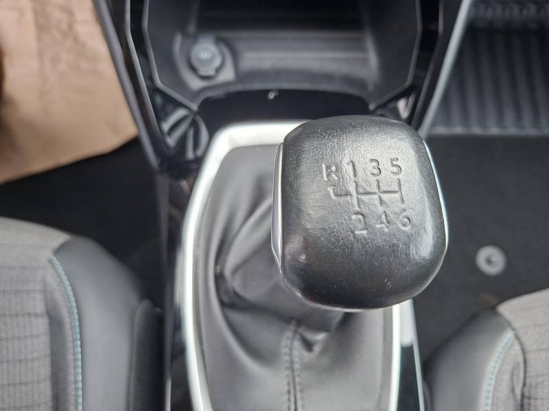 Peugeot 208 - Photo 27