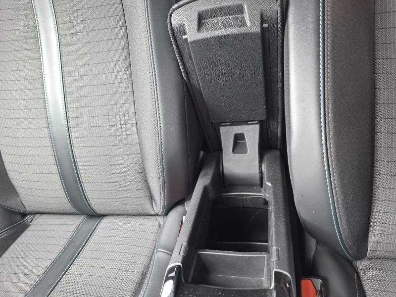 Peugeot 208 - Photo 29