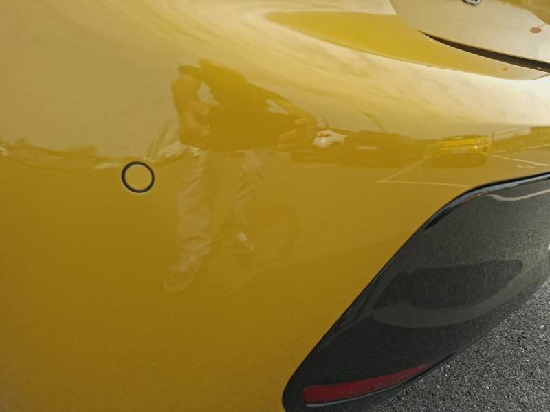 Peugeot 208 - Photo 36