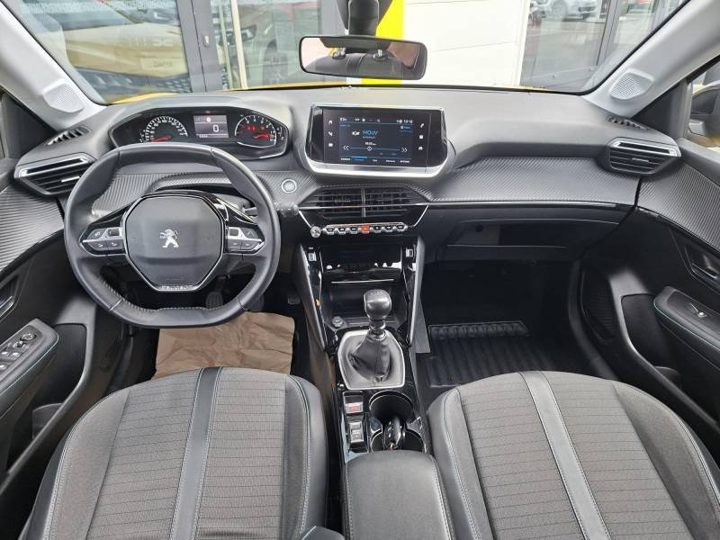 Peugeot 208 - Photo 10