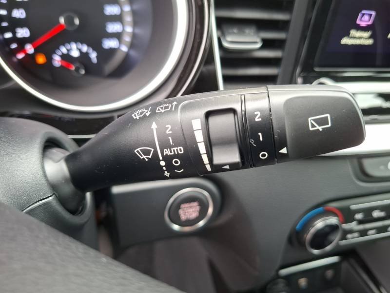 Kia CEED - Photo 38