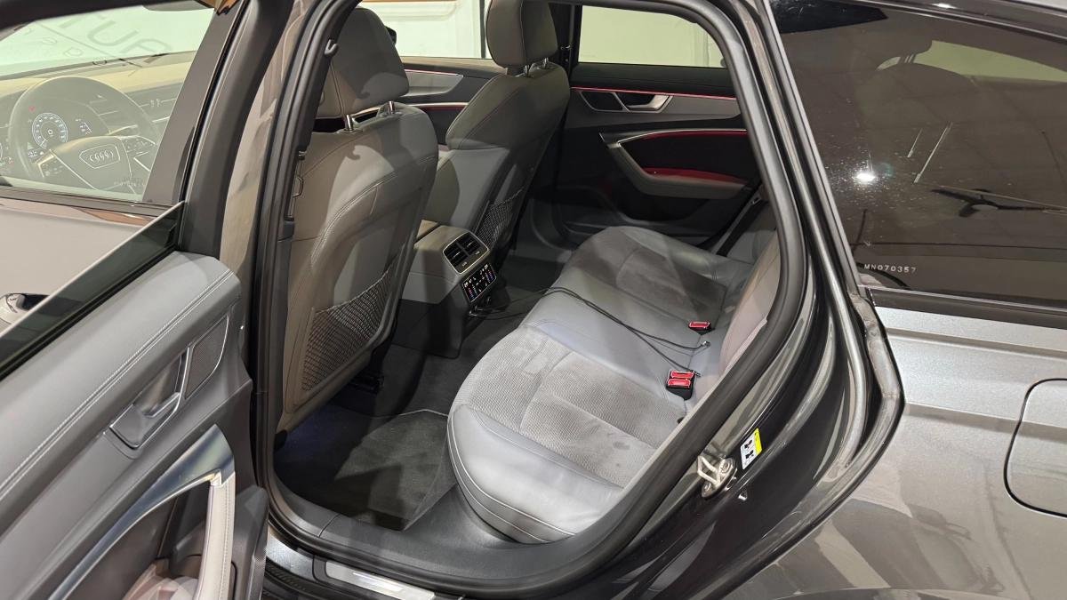 Audi A6 - Photo 15