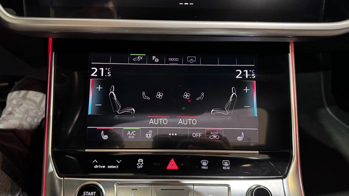 Audi A6 - Photo 19