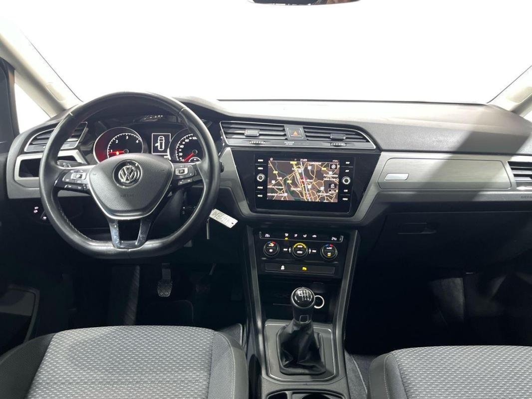 Volkswagen Touran - Photo 10