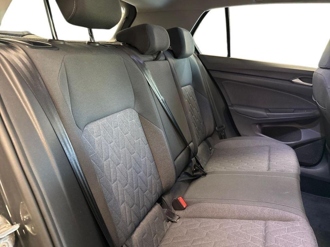 Volkswagen Golf - Photo 23
