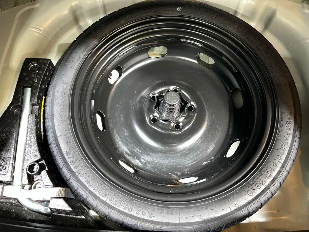 Volkswagen T-Roc - Photo 33