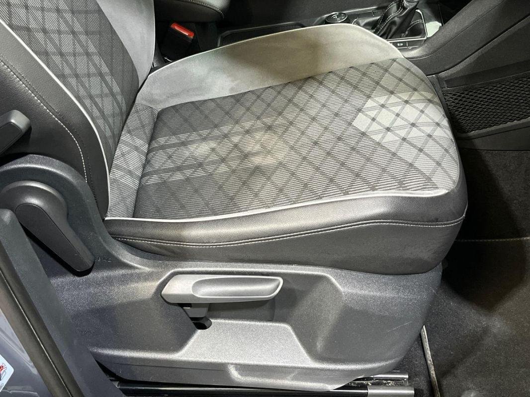 Volkswagen Tiguan - Photo 14