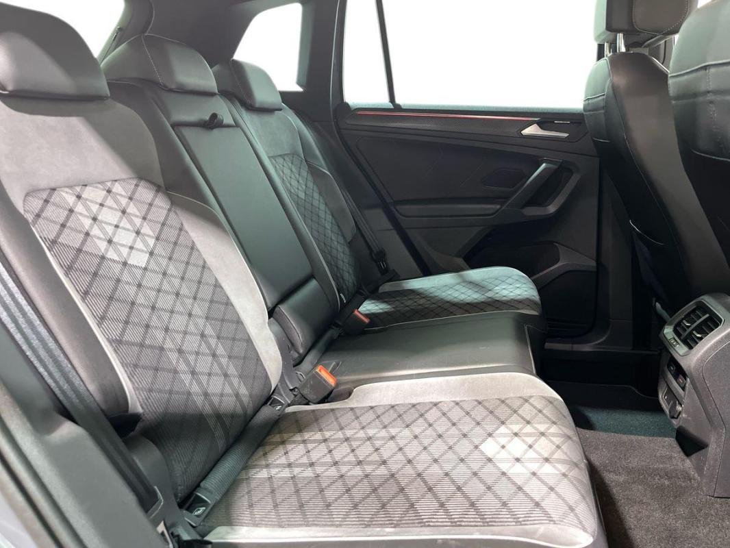 Volkswagen Tiguan - Photo 23