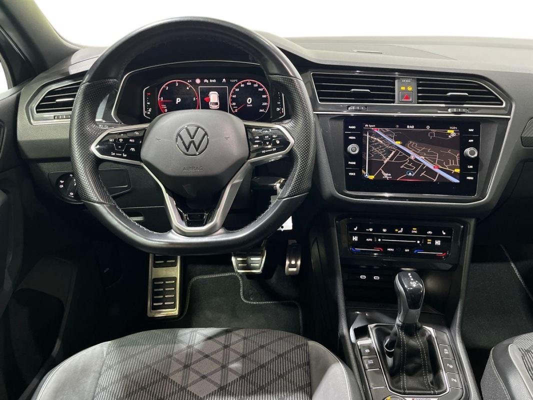 Volkswagen Tiguan - Photo 24