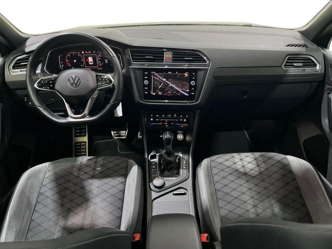 Volkswagen Tiguan - Photo 8