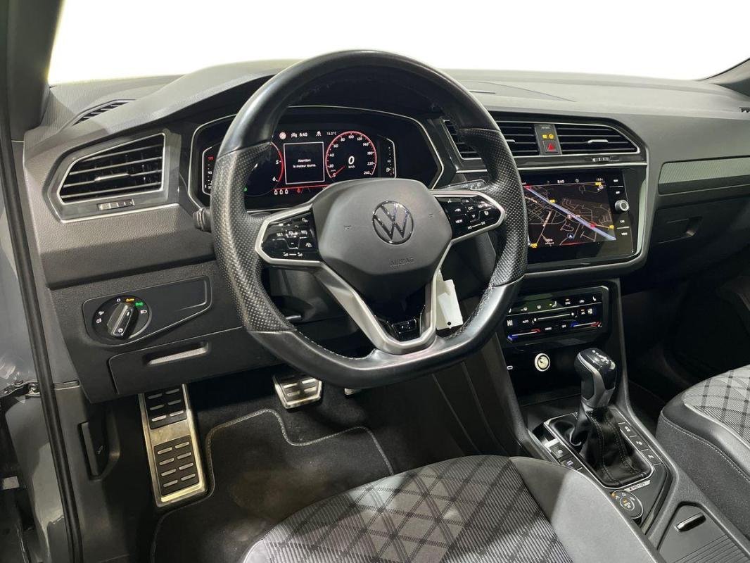 Volkswagen Tiguan - Photo 9