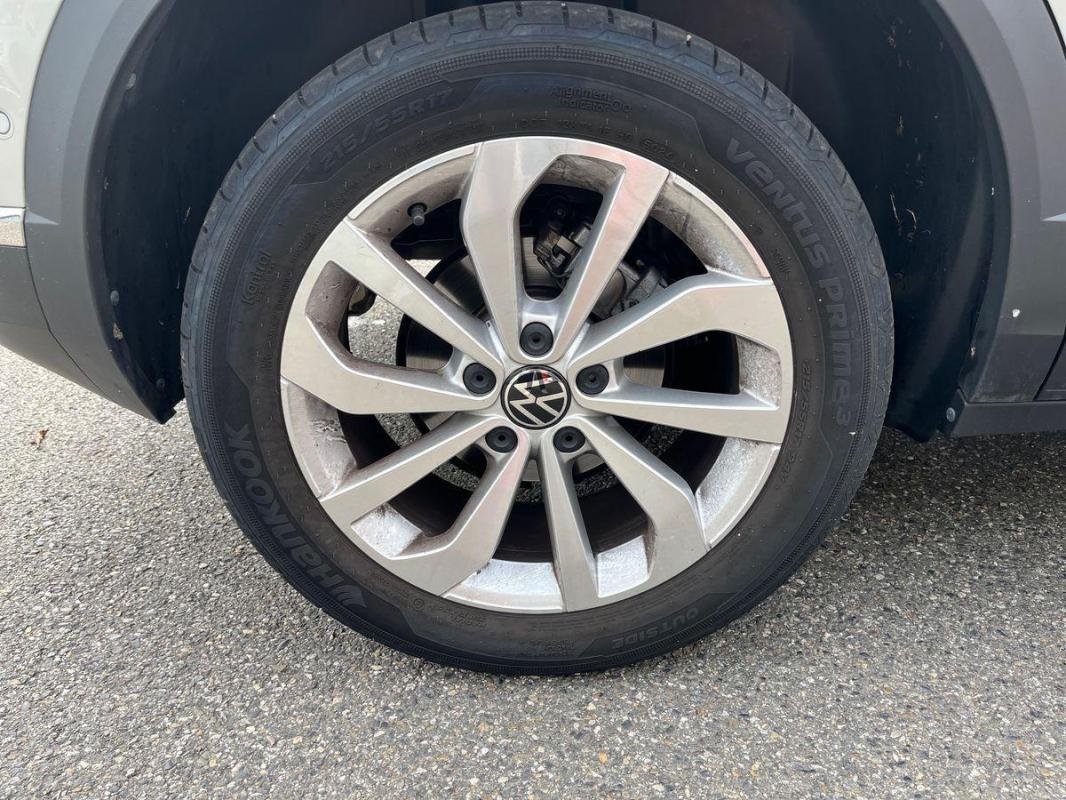 Volkswagen T-Roc - Photo 28