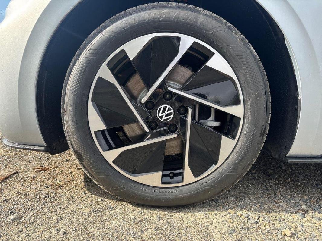 Volkswagen ID.3 - Photo 29