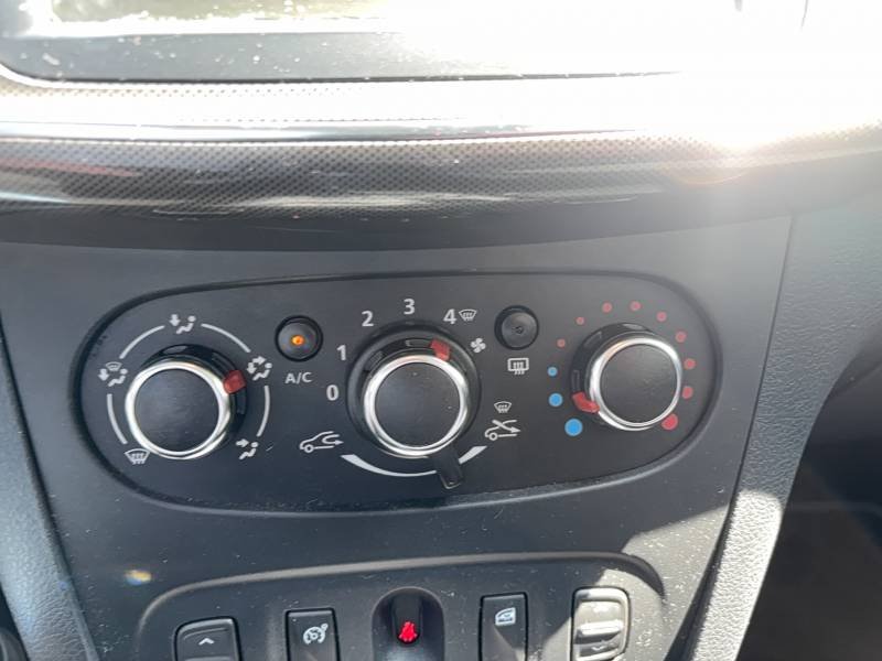 Dacia Sandero - Photo 19