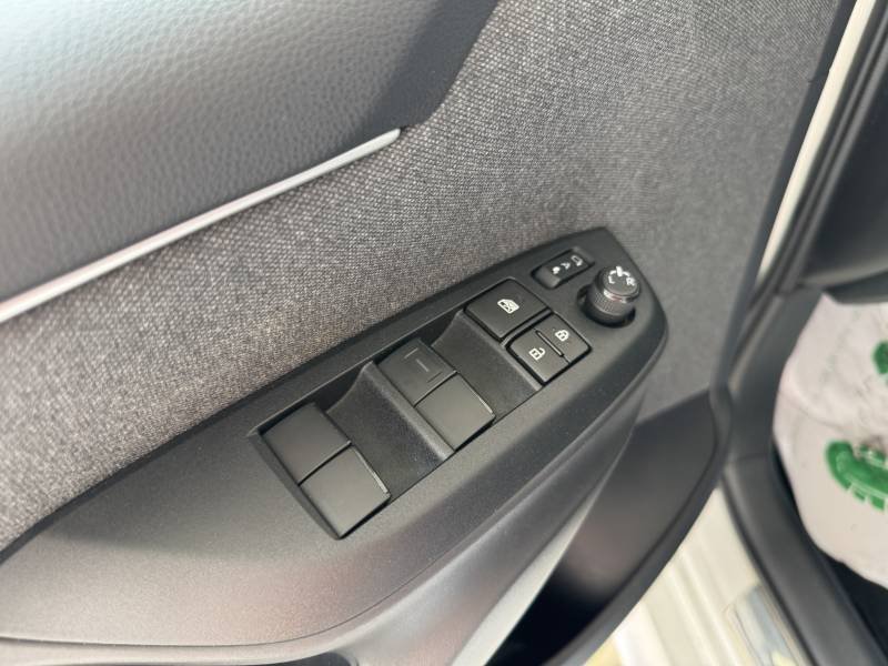 Toyota Yaris - Photo 12