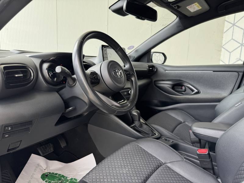 Toyota Yaris - Photo 16