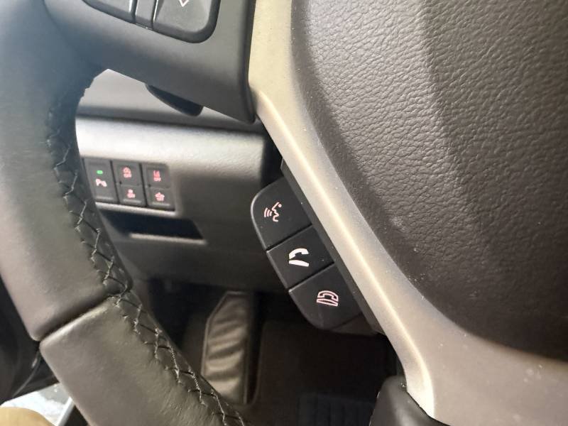 Suzuki s-cross - Photo 22