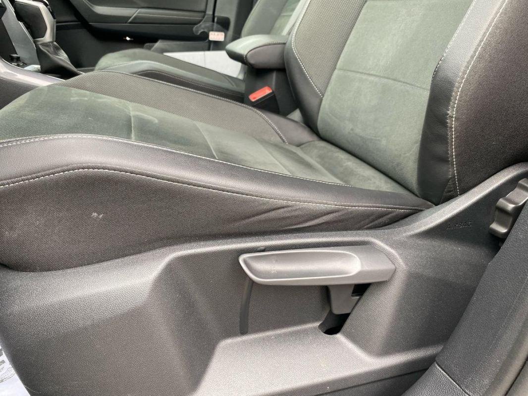 Volkswagen T-Roc - Photo 14