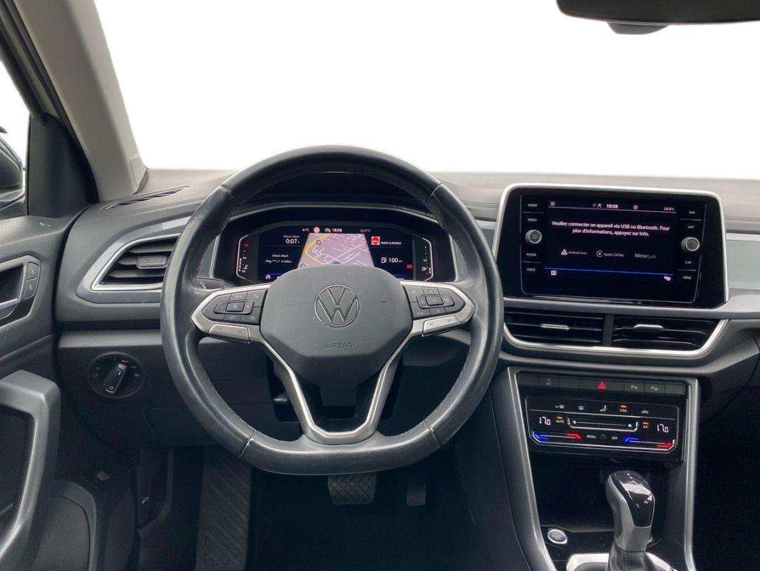 Volkswagen T-Roc - Photo 24