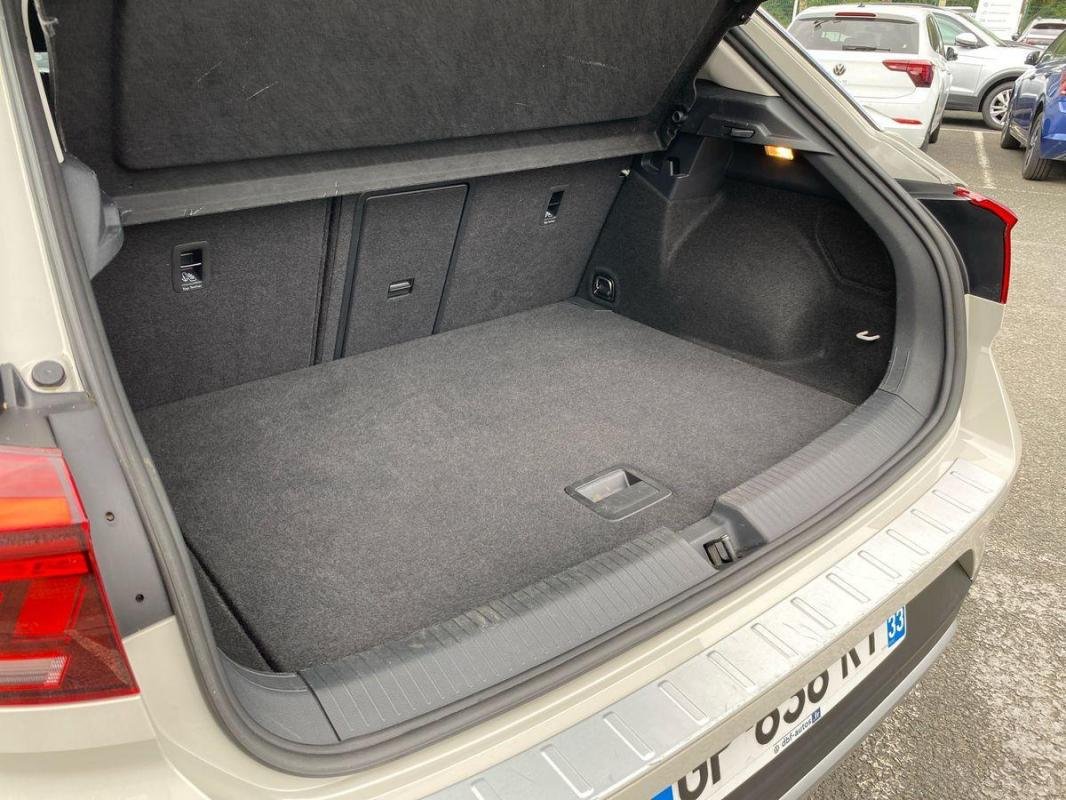 Volkswagen T-Roc - Photo 32