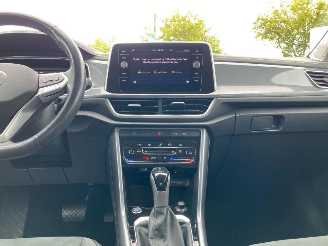 Volkswagen T-Roc - Photo 10