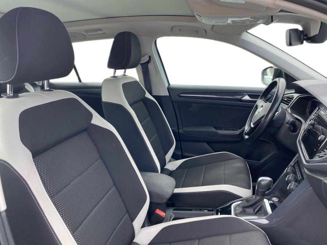 Volkswagen T-Roc - Photo 13