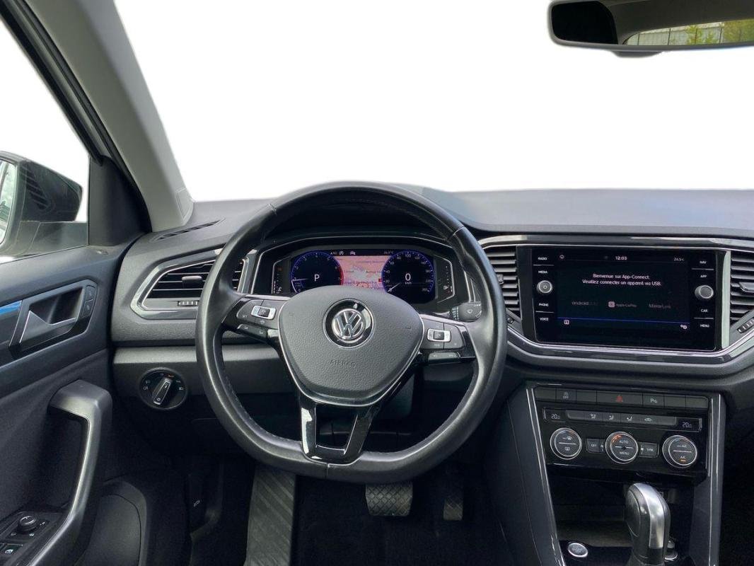 Volkswagen T-Roc - Photo 24