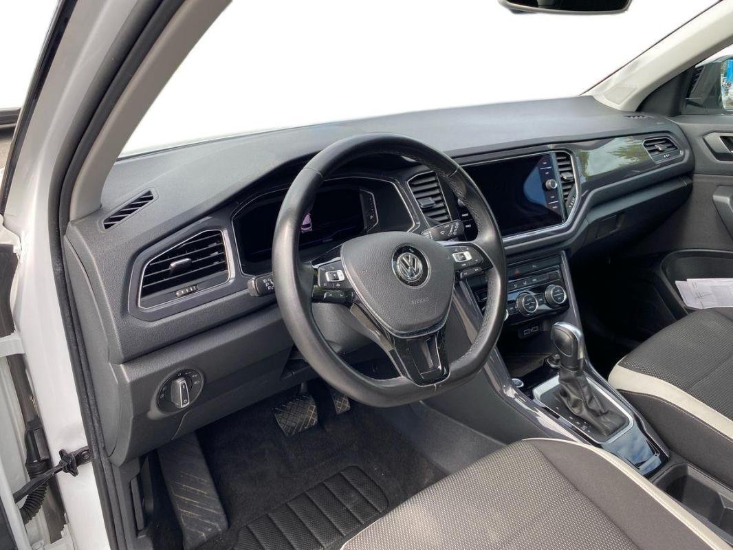 Volkswagen T-Roc - Photo 9