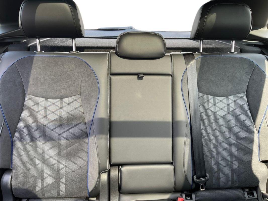 Volkswagen Tiguan - Photo 23