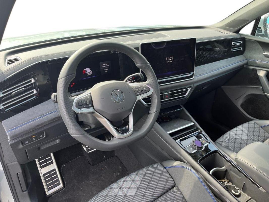 Volkswagen Tiguan - Photo 9