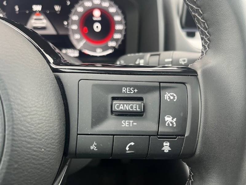 Nissan Qashqai - Photo 11