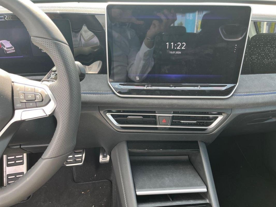 Volkswagen Tiguan - Photo 10